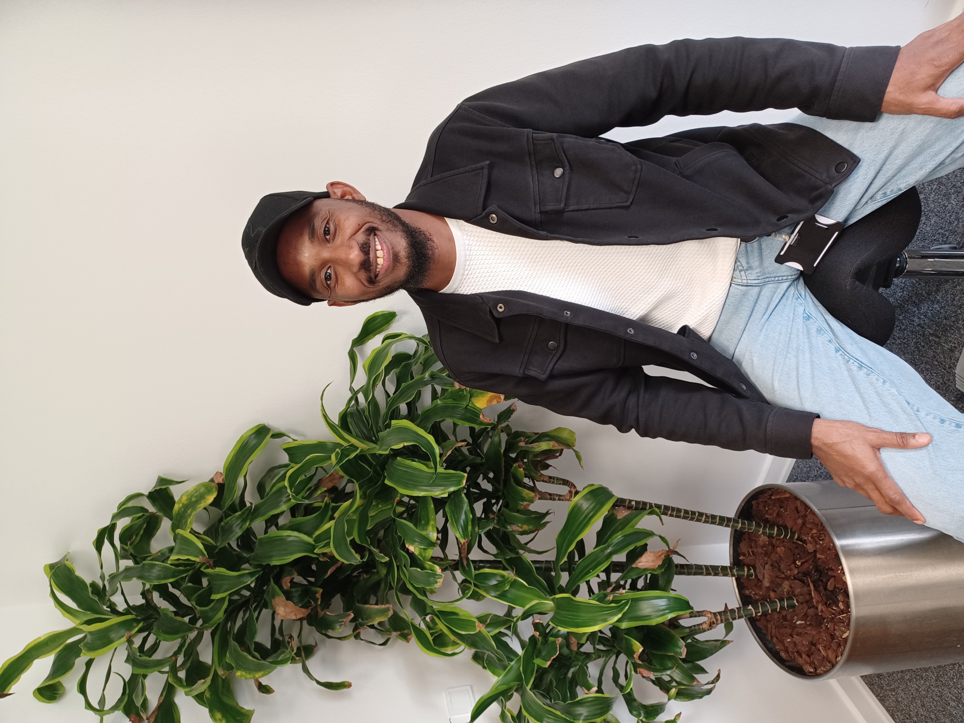 Medarbejderhistorie - Maharis flugt