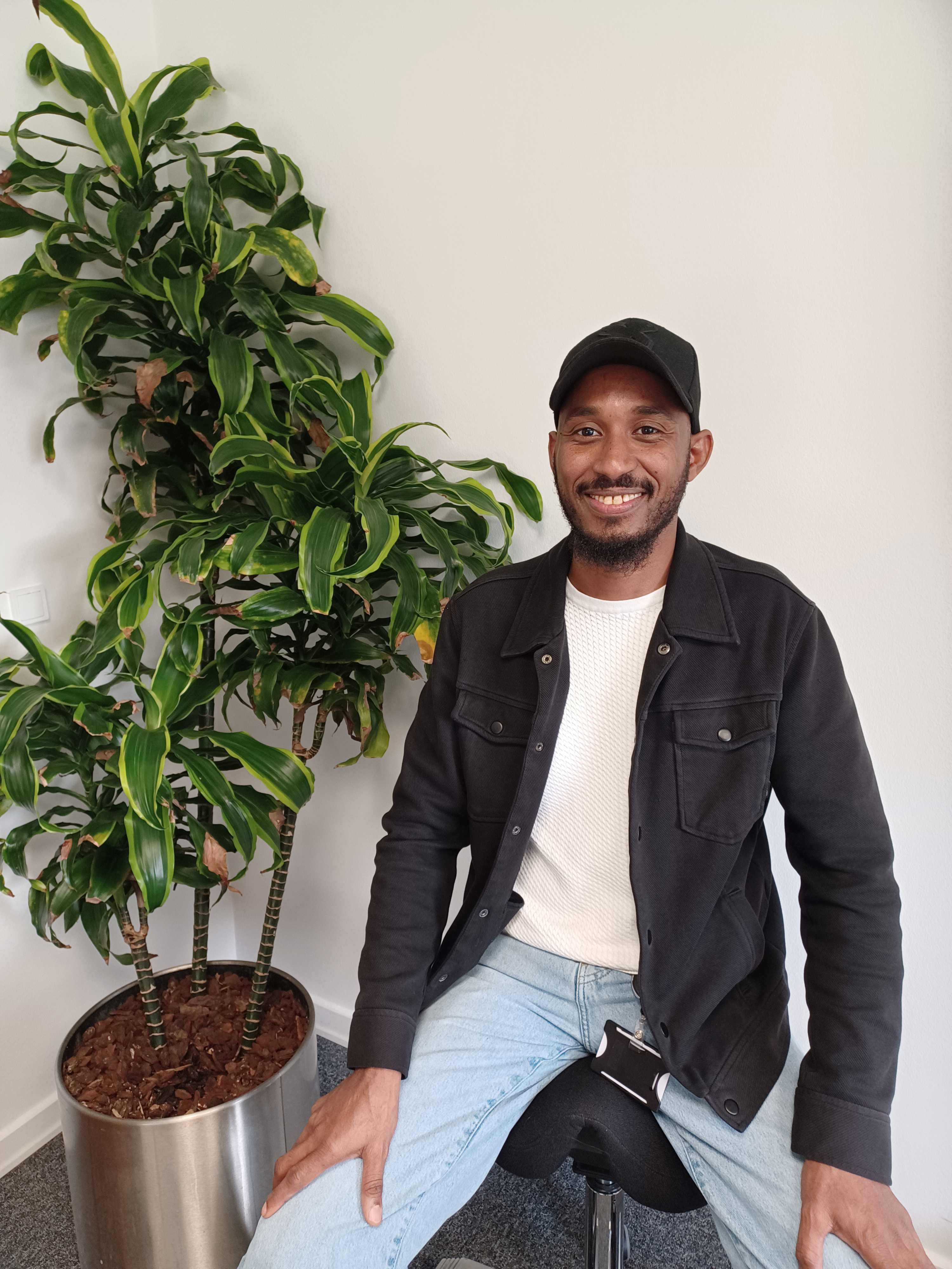 Medarbejderhistorie - Maharis flugt